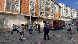 Esenler Belediyesi temizlik işçileri yangında mahsur kalan 3 çocuğu kurtardı