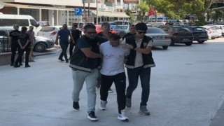 Eşini silahla vurarak öldüren şahıs adliyeye sevk edildi