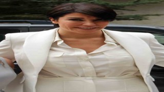 Eski manken Deniz Akkayaya kızına şiddet uyguladığı iddiasıyla 4 ay 27 gün hapis cezası