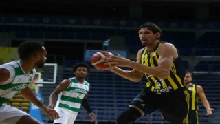 Fenerbahçe, hazırlık maçında Bursasporu 107-66 mağlup etti