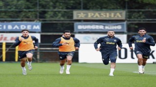 Fenerbahçe, Twente maçı hazırlıklarına başladı