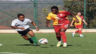 Galatasaray Petrol Ofisi sezona 11 gollük galibiyetle başladı