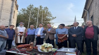 Gastronomide ‘Yılın Ahisi seçilen Şef Recep İncecik, şed kuşandı