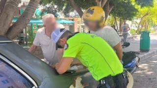 Gazipaşada 3 araç trafikten men edildi