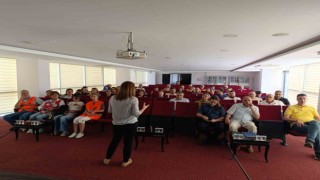 Gemlik Belediyesi çalışanları Temel Afet Bilinci Eğitimi aldı