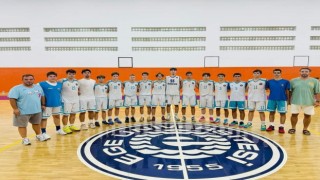 Genç basketbolcular Kütahyanın gururu oldu