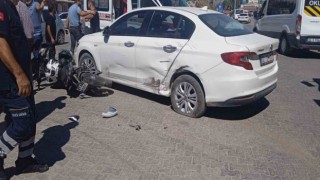 Gölbaşında otomobil ile motosiklet çarpıştı