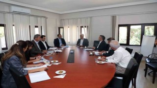 ‘Güçlü Muğla için Büyükşehir ilçe ayrımını kaldırıyor