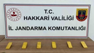 Hakkaride 6 kilo külçe altın ele geçirildi