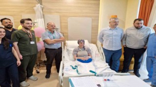 Hastanın kalp zarından kalp kapakçığı yapıldı