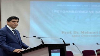 Iğdır Üniversitesinde Peygamberimiz ve Şahsiyet İnşası programı düzenlendi