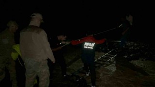 Iğdırda aşırı yağışlar sonrası mahsur kalan 4 kişi kurtarıldı
