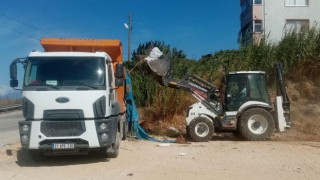 İlçede Temizlik ve Yeşillendirme Çalışmaları Sürüyor