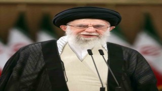 İran dini lideri Hamaney: “Bölgedeki tüm direniş güçleri Hizbullahın yanında”
