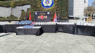 İstanbulda 150 milyon liralık kaçak ilaç ele geçirildi