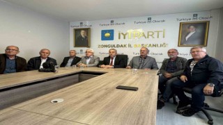 İYİ Partide il başkanı ve 7 yönetim kurulu üyesi görevinden istifa etti