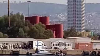 İzmir Alsancak Limanında araç denize düştü