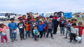 Jandarma; tarım işçileri, yaşlı ve engelli vatandaşları ziyaret etti