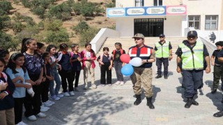 Jandarmadan öğrencilere trafik eğitimi