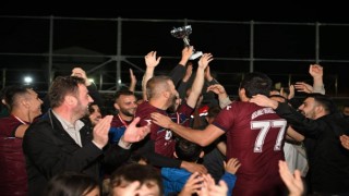 Kadıköysporun kupası Başkan Kocamandan