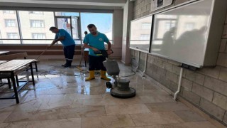 Kağıthanedeki okullar yeni eğitim dönemine hazırlanıyor