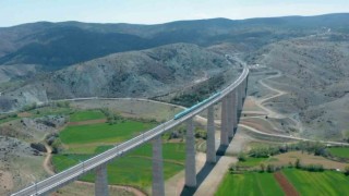 Kanatsız uçak 4,5 ayda 200 binden fazla yolcu taşıdı