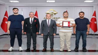 Karakuş, altın madalya ve beraatı ile ödüllendirildi