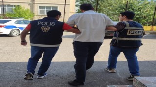 Kastamonuda aranan 2 şahıs yakalandı