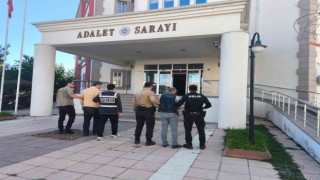 Kastamonuda uyuşturucuyla yakalanan 2 şahıs tutuklandı