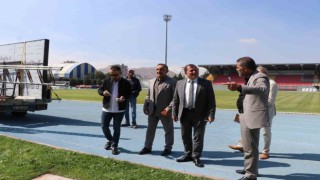 Kayseri Yan Açık Sahada yenileme çalışmaları sürüyor