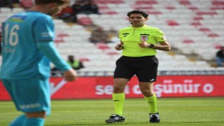 Kayserispor - Eyüpspor maçını Ömer Tolga Güldibi yönetecek