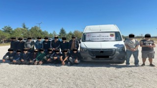 Kırklarelinde 1 ayda 2 bin 4 kaçak göçmen yakalandı