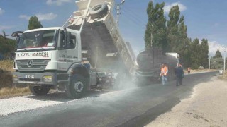 Köy yolları konforlu hale geliyor