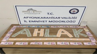 Kumar oynayan 8 kişiyi polis suçüstü yaptı