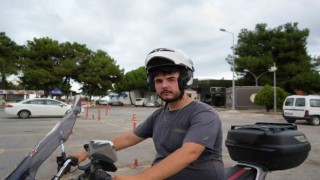 Kuryeye önce hakaret sonra yumruk: O anlar kamerada