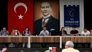 Kuşadası Belediyesinden can dostlar için örnek bir karar daha