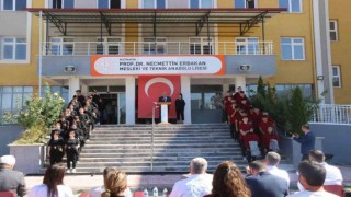Kütahya İl Milli Eğitim Müdürü Hasan Başyiğit, mesleki eğitimin önemine vurgu yaptı