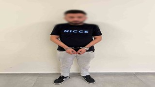 Kütahyada 7 farklı suç kaydı bulunan firari hükümlü evinde yakalandı