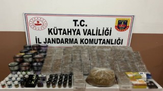 Kütahyada jandarmadan kaçak sigara operasyonu