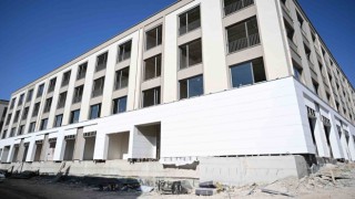 Malatya merkezde iş yerleri felaketin ikinci yılında teslim edilmeye başlanacak