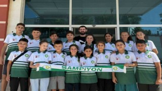 Manisa BBSKlı karateciler Türkiye Yıldızlar Karate Şampiyonasında