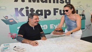 Manisa Kitap Fuarı ünlü yazarlarla final yaptı