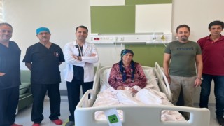 Manisada ilk kez ‘kapalı böbrek taşı ameliyatı yapıldı