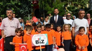 Manisada Mini Mini Birler Alayı