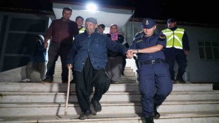 Mantar toplarken kaybolan yaşlı adam 10 saat sonra bulundu