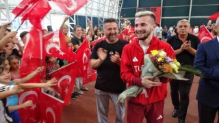 Milli tekvandocu Özcanın hedefi altın madalya