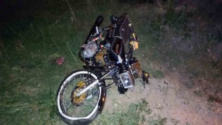 Minibüs ve motosikletlerin karıştığı kazada 2 kişi yaralandı