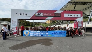 Minik öğrenciler bisiklet vadisinde ‘hareket gününde pedal çevirdi