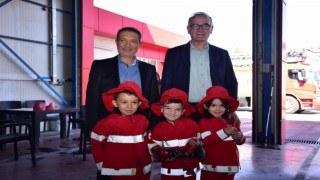 Miniklere uygulamalı itfaiye eğitimi