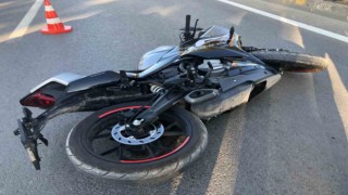 Motosiklet öğrenciye çarptı: 1 yaralı